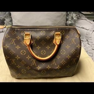 Louis Vuitton Speedy 30